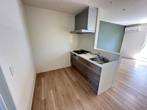 GRACE HEBEL 大島のキッチン