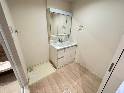 GRACE HEBEL 大島の内装