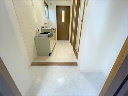 レオン八事 西館の玄関