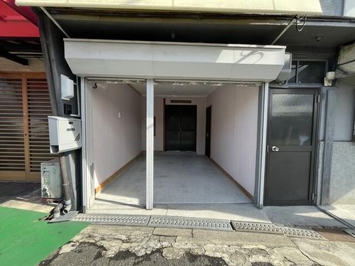 吉永貸家1の玄関