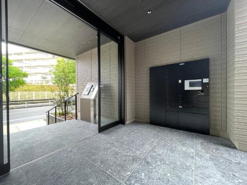 NC STYLE一社302の玄関