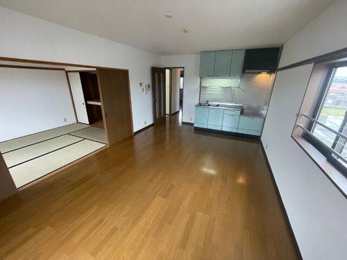 ヨネックスマンションの居間