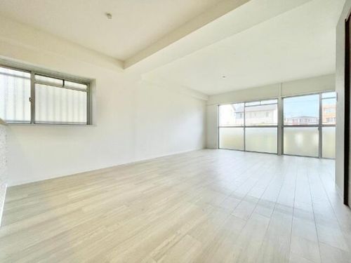 レジデンス明日香の居間