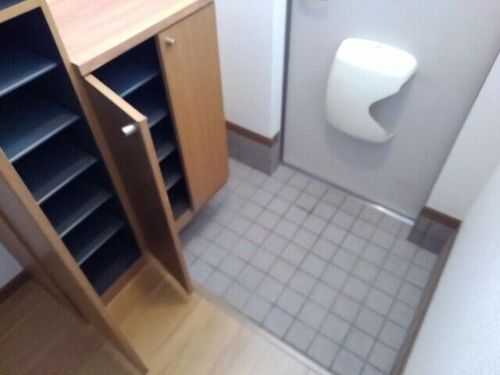 ピュア ウインドの玄関