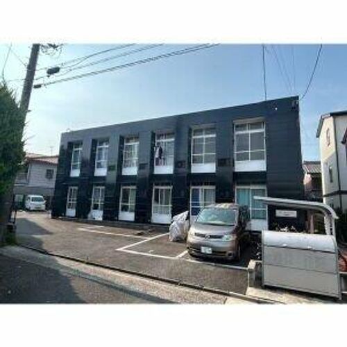 ME MAISON 上飯田の玄関
