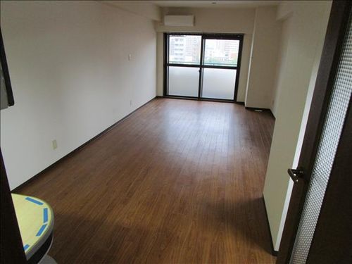 アメニティタツミの居間