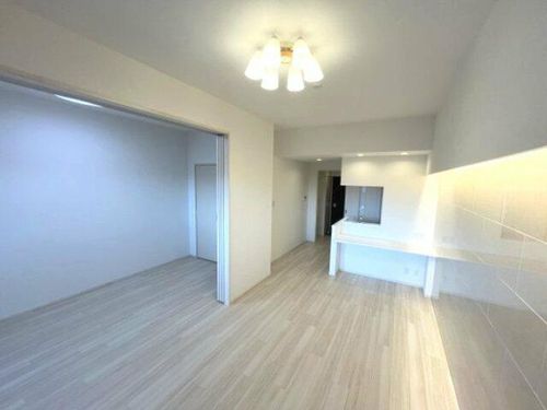 プレジオ森之宮の居間