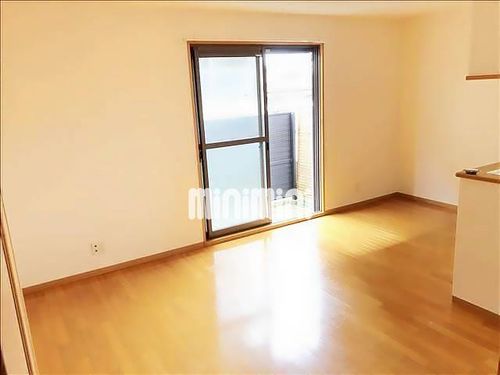 パルティーレ野並の居間