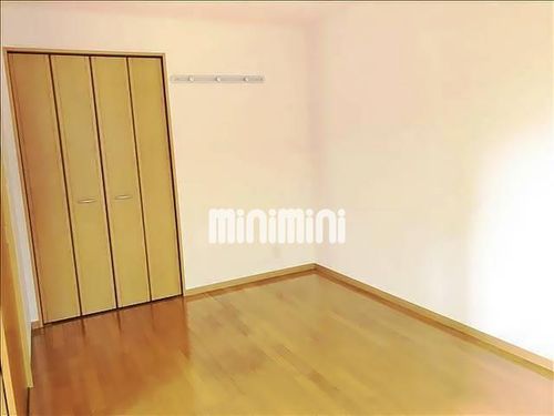 パルティーレ野並の居間