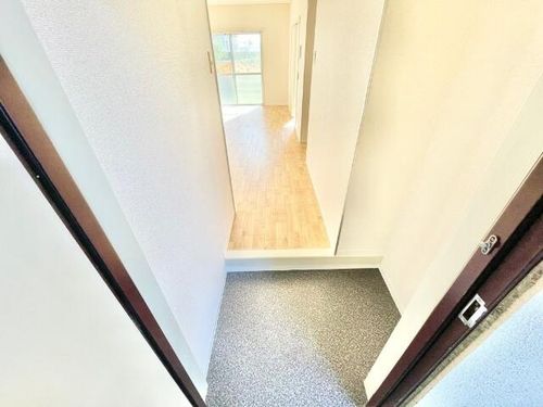 中央ハイツの玄関