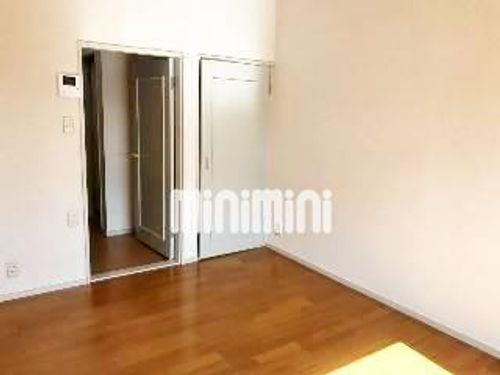 メゾン・ド・バウハウスの居間