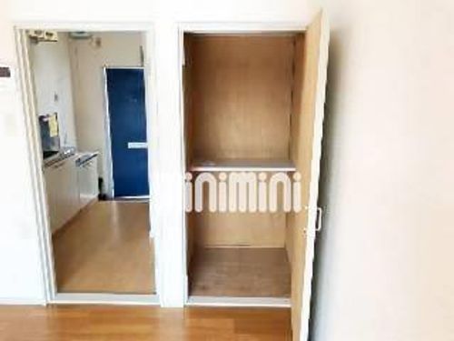 メゾン・ド・バウハウスの内装