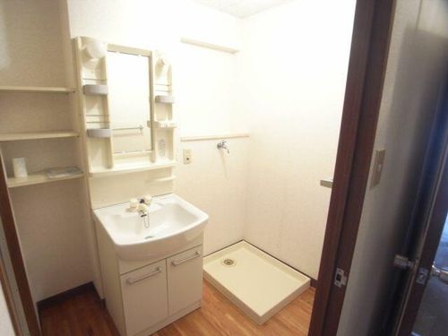 東昭ビルの内装