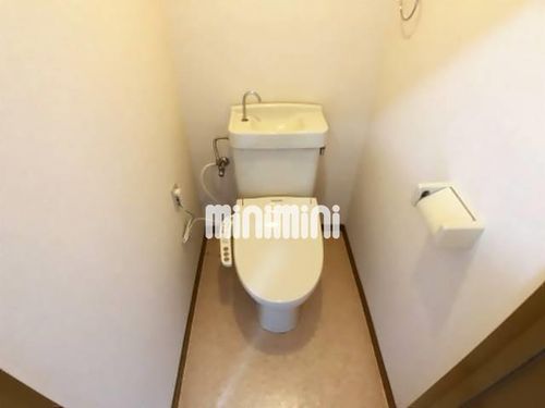 エステート小島の内装