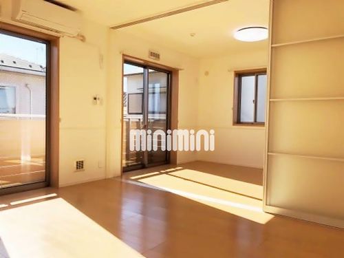 プレジール ノールの居間