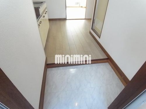 コーポJUNの玄関