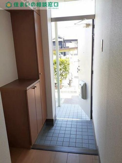 愛知県碧南市吹上町3丁目(アパート)の賃貸物件の玄関