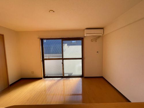 グリーンデルワールド舘の居間