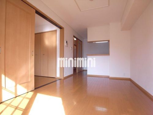 ディレクシオン・アノの居間