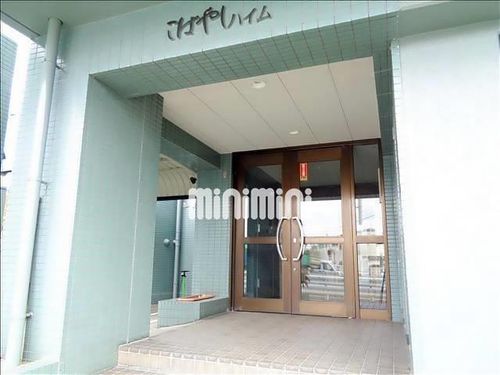 こばやしハイムの玄関