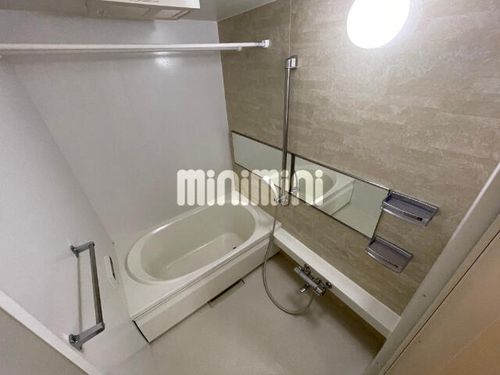 バトーエメロード Aの風呂