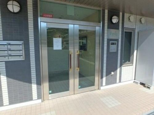 Perlaの玄関