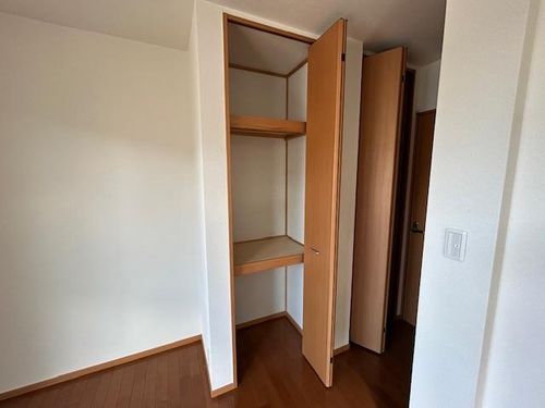 エスコート行基のその他画像