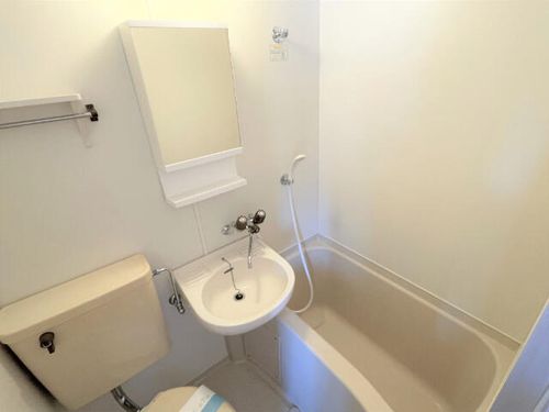 ヴィラージュ橘の風呂