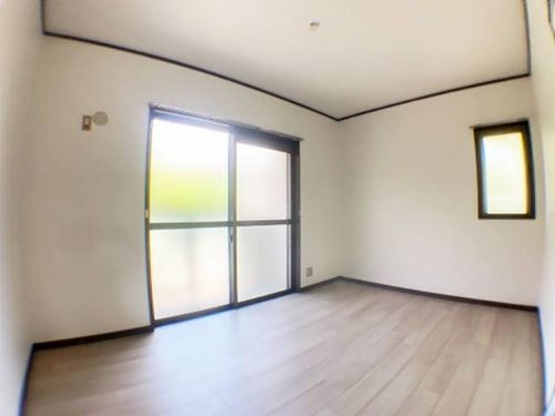 リエス鳴海のその他画像