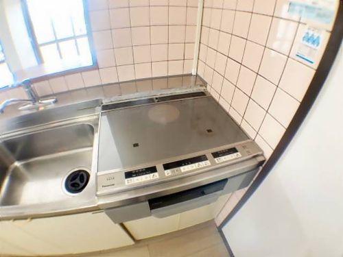 リエス鳴海のキッチン