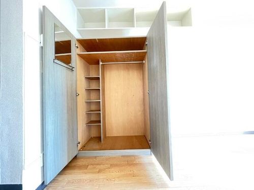 リッシュ・ラフォーレ308の内装