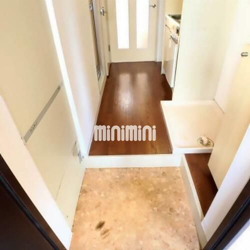 アメニティ泉の玄関