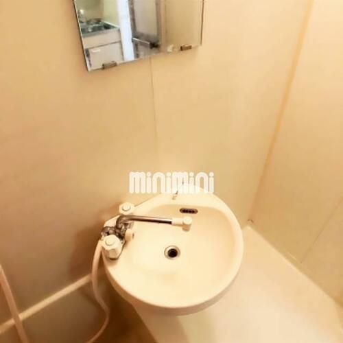 アメニティ泉の内装