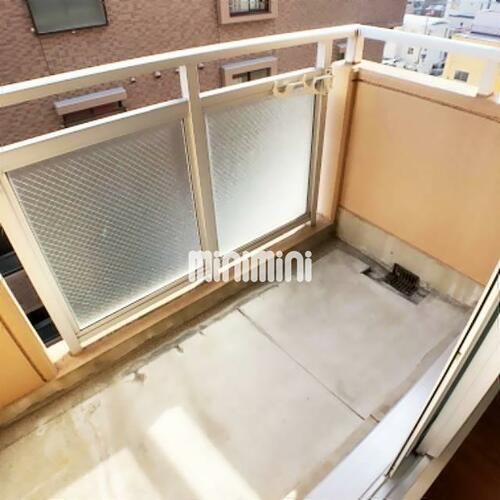 アメニティ泉の内装