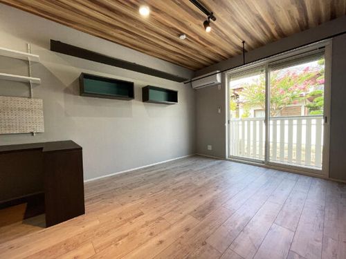 メゾンひかる201の居間