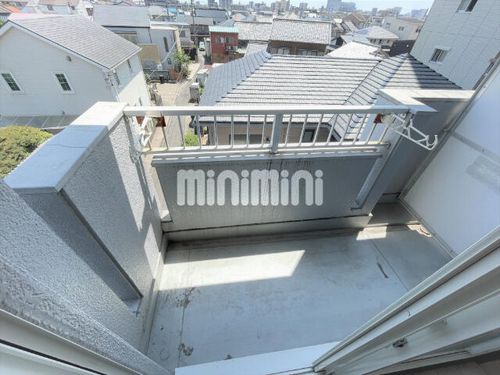 メゾン広路通の内装