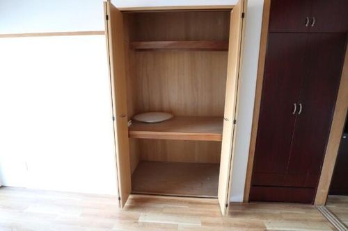 第10プロスパー城山の内装