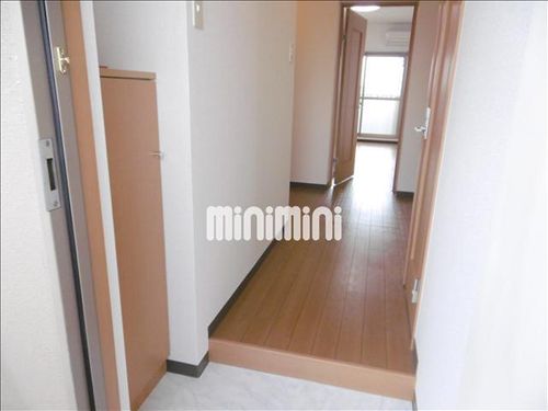 A・City今本町Ⅱの玄関