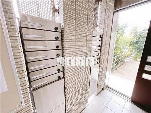 レフィシアの玄関