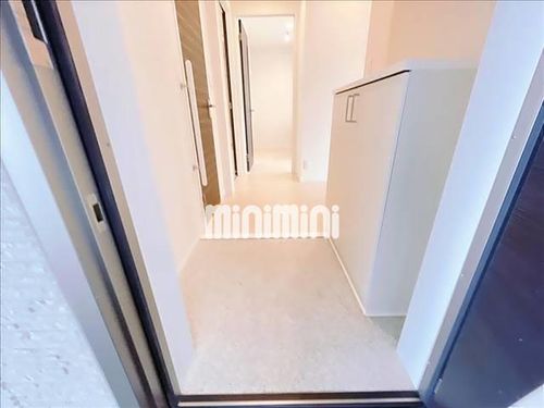 レフィシアの玄関