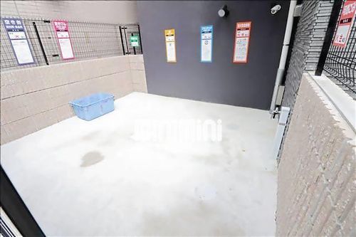 S-RESIDENCE葵の玄関