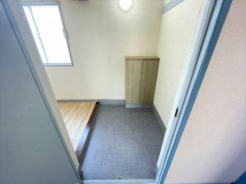 愛知県名古屋市昭和区鶴舞3丁目(マンション)の賃貸物件の玄関
