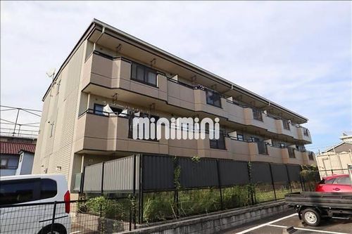 フローラ日の出203の外観