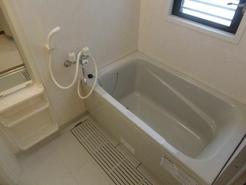 ビューハイツマルシン 5号館の風呂