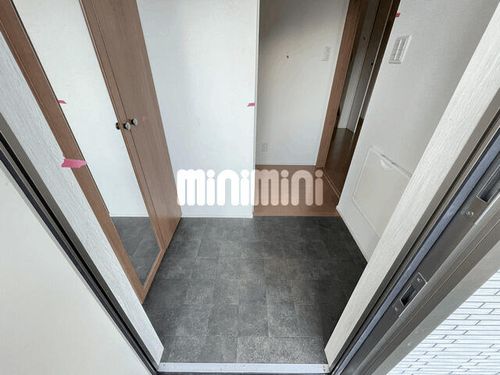 愛知県安城市篠目町4丁目(一戸建)の賃貸物件の玄関