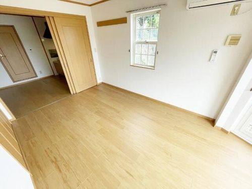 フリーデM&Kの居間