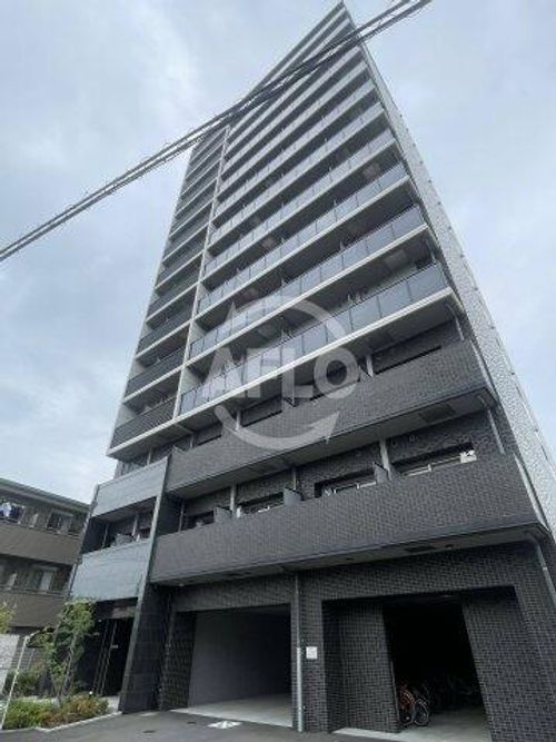 プレサンス東三国エンブレイスの外観