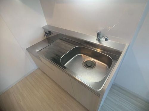 北海道札幌市中央区北十五条西15丁目(マンション)の賃貸物件のキッチン