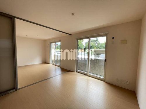 リヴァーレの居間