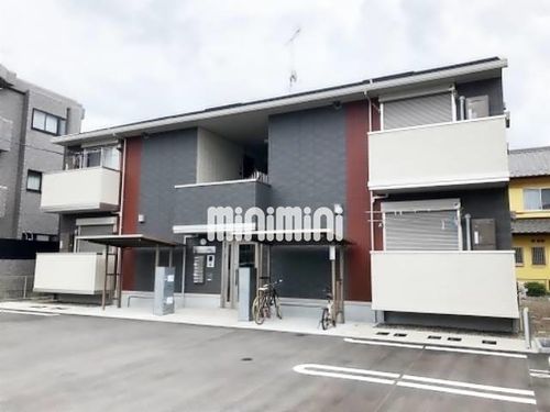 キャトルセゾン桜館の外観